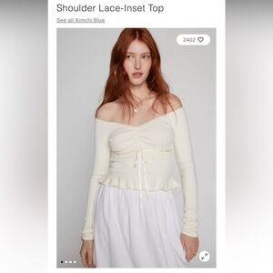 BLOW OUT SALE 🛍️Urban outfitters off the shoulder NWT